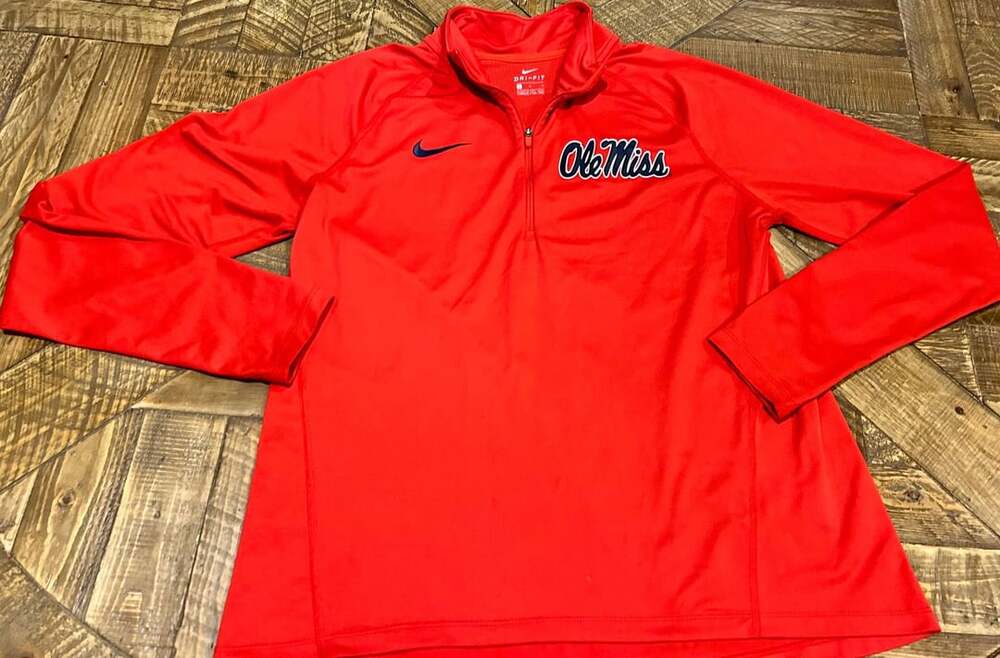Nike Ole Miss Rebels 1/4-Zip Pullover Size L Red Dri-Fit AR6433-657